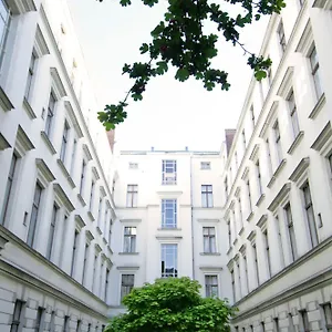 Tiergarten 3*, Berlín Německo